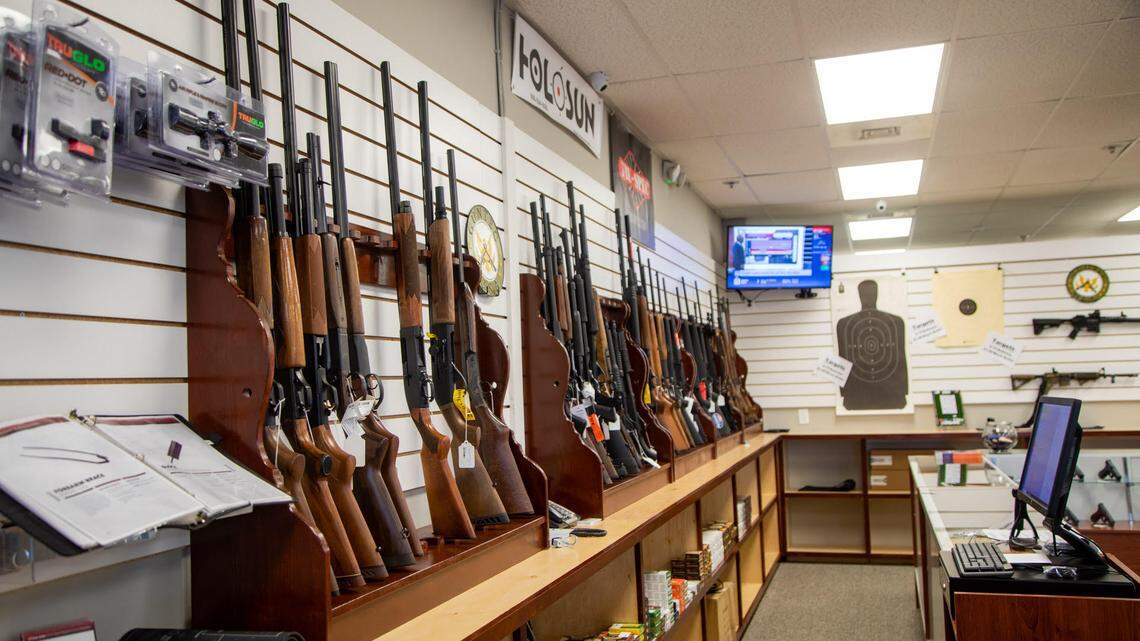 What exactly are the laws for minors possessing guns in North Carolina?