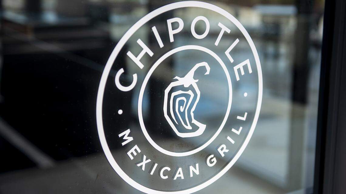 Skeleton hanging in Myrtle Beach area Chipotle gets backlash. Here’s what we know