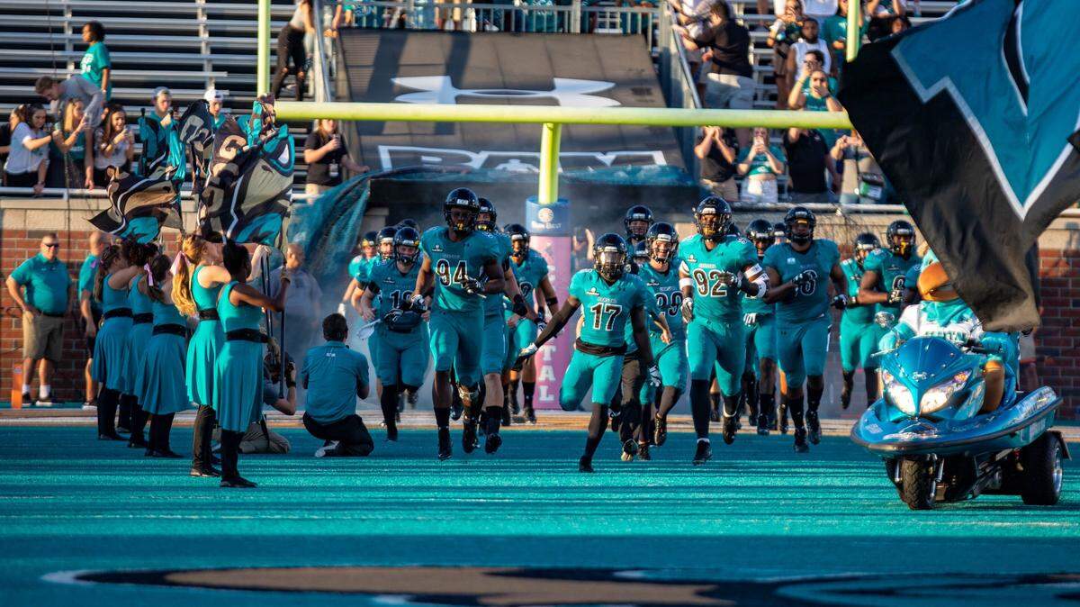 The Coastal Carolina football program signed 22 players on Wednesday.