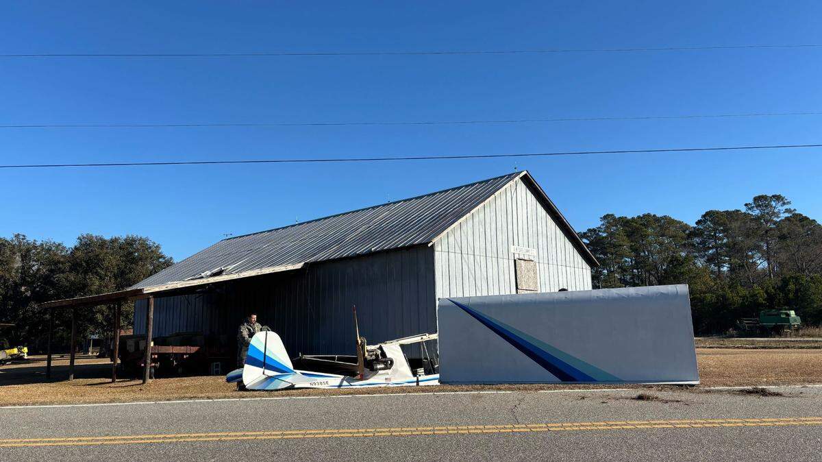 A small airplane crashed into a shed in Conway, SC, on Tuesday morning. Investigators with the Federal Aviation Administration and Horry County Police are investigating. Jan. 14, 2025