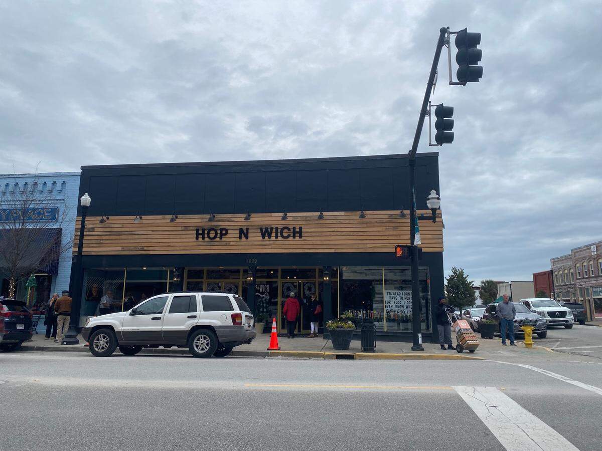 A photo of Hop N Wich, a new restaurant in the downtown area of Conway, SC.