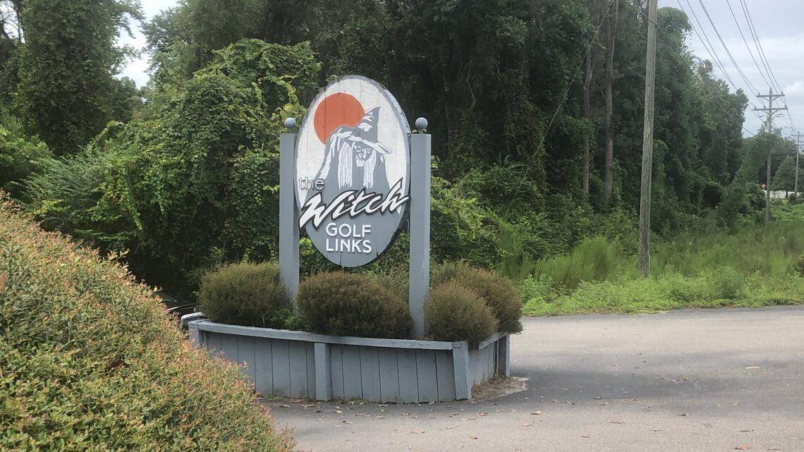 A proposed redevelopment of The Witch golf course moves forward despite public opposition
