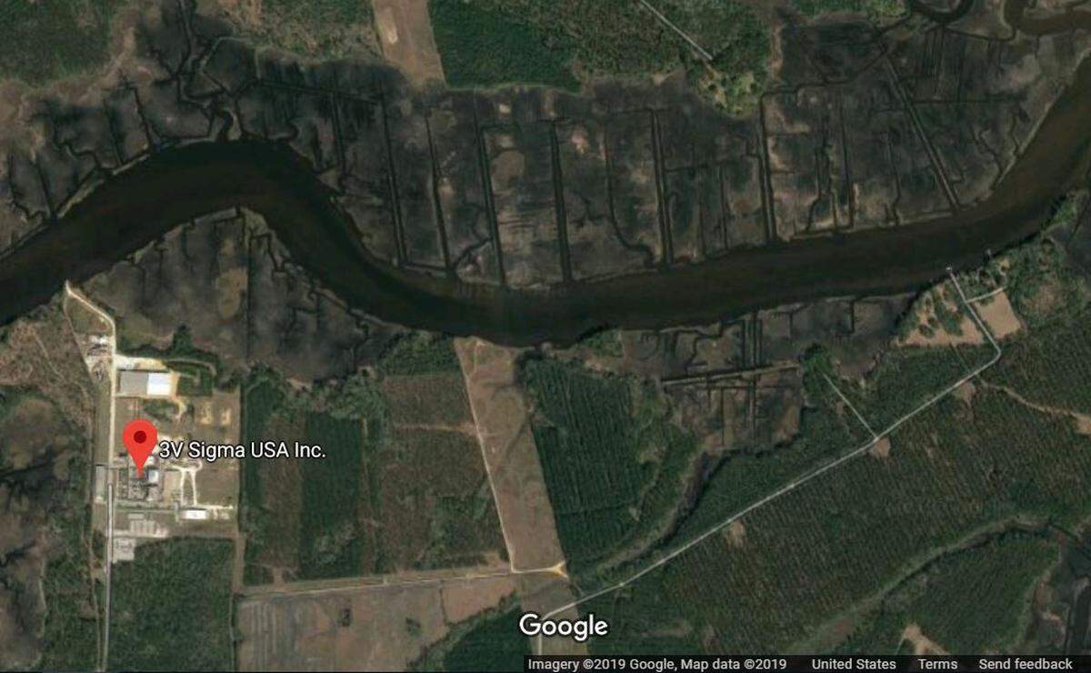 Thieves made off with 400 pounds of palladium from a warehouse near Georgetown, South Carolina, according to an incident report.