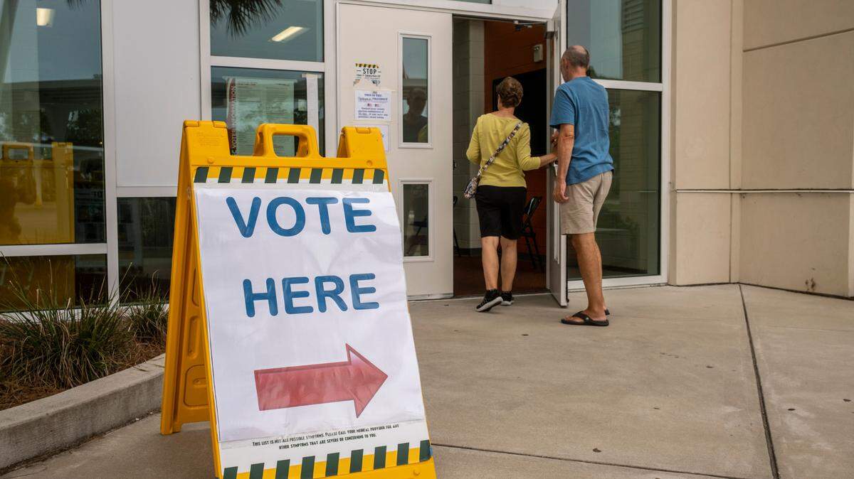 Residents of Myrtle Beach vote at Myrtle Beach Middle School on Tuesday. Horry County residents went to the polls today to vote in several hotly contested primary races including for a U.S. House seat. June 14, 2022.