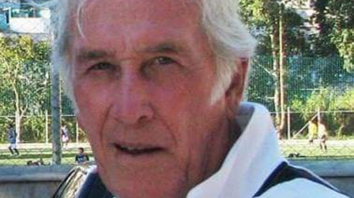 Former Coastal Carolina soccer coach Paul Banta died at the age of 75 on Thursday.