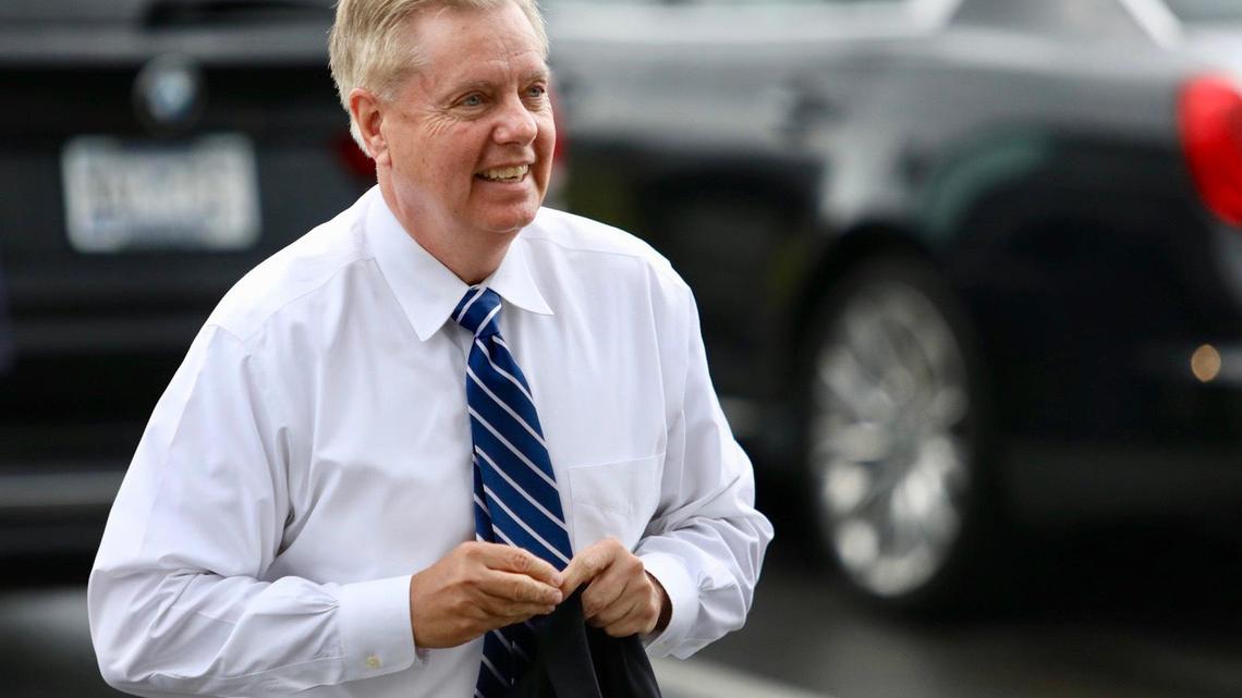 Lindsey Graham launches campaign to defend Donald Trump amid threat of impeachment