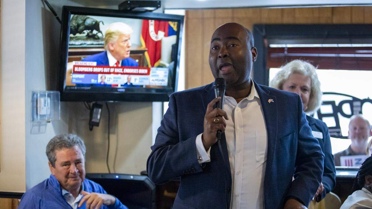 Jaime Harrison speaks to supporters Wednesday afternoon at Big Mike’s Soul Food in Myrtle Beach.
