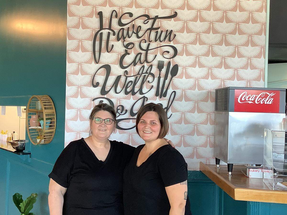 Mother Jess Sagun and daughter Kinsey Muller own and operate the new Winna’s Kitchen restaurant on Main Street in downtown Myrtle Beach SC. The eatery is named after Sagun’s mother, who died about 18 months ago.