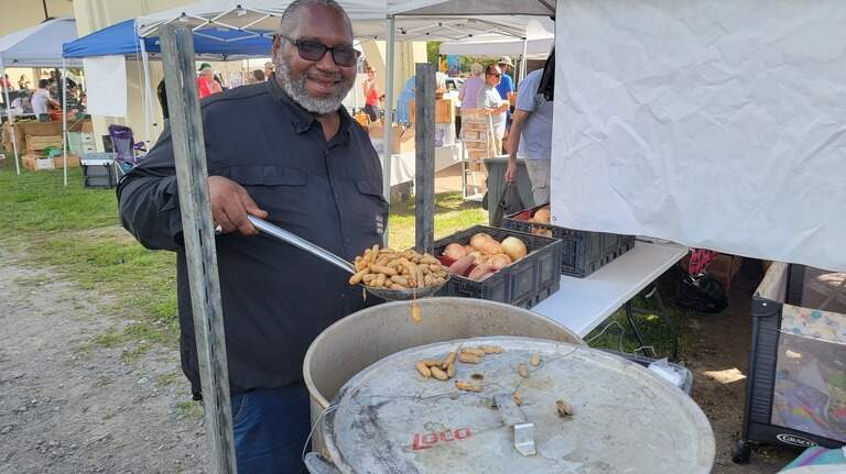 Boiled peanut season in SC is here! These expert tips will help you make an amazing batch