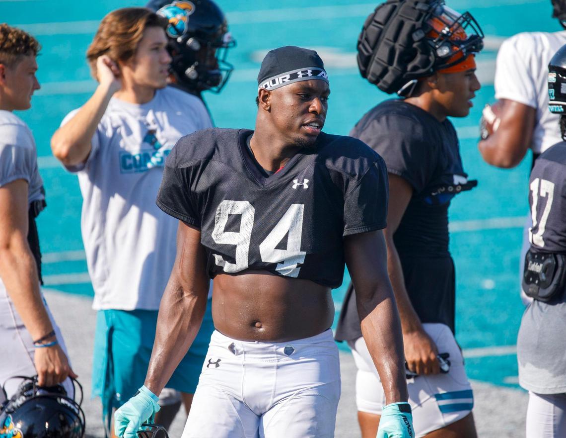 Coastal’s Jeffrey Gunter at practice. Coastal Carolina Football practices and conducts media intereviews. Aug. 11, 2021.