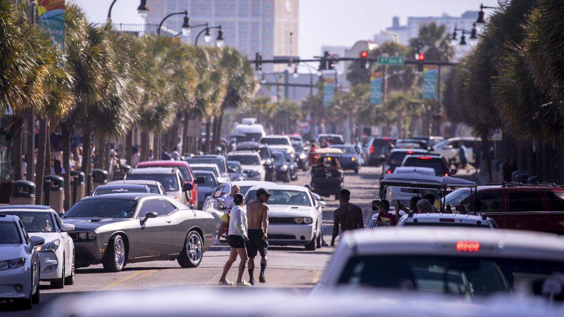 No golf carts, traffic changes set for Myrtle Beach holiday weekend. What to expect