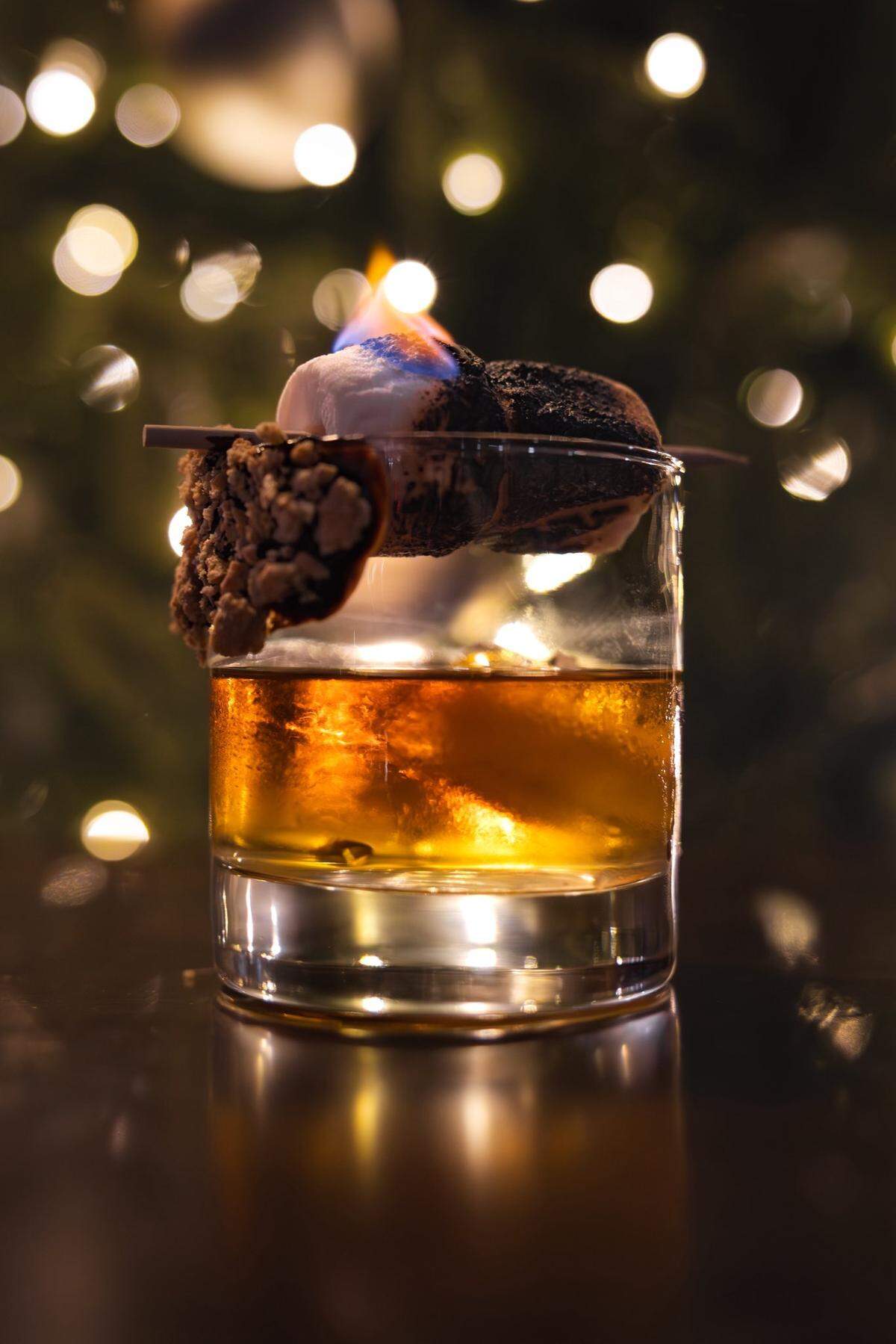 River Oaks Pizzeria of Surfside in Surfside Beach, S.C., is offering a holiday cocktail menu, including a S’mores Old Fashioned.