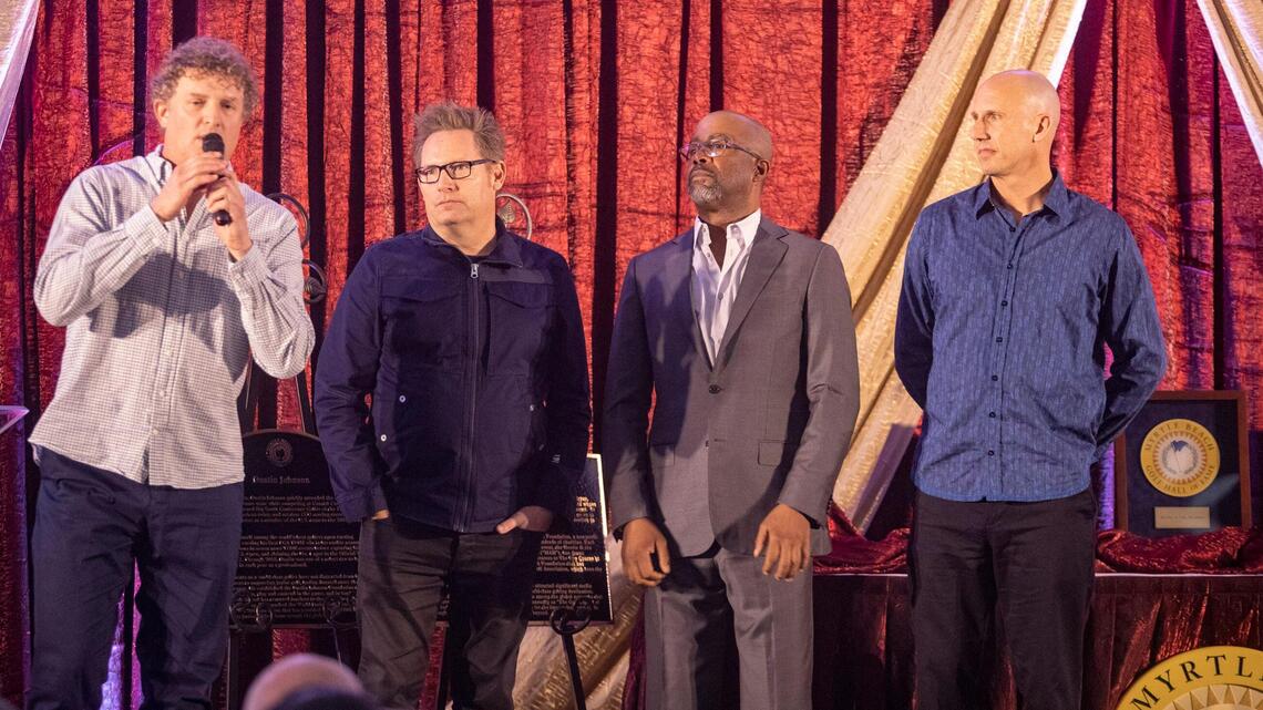 Hootie & the Blowfish add another SC concert to get in swing of Group Therapy tour