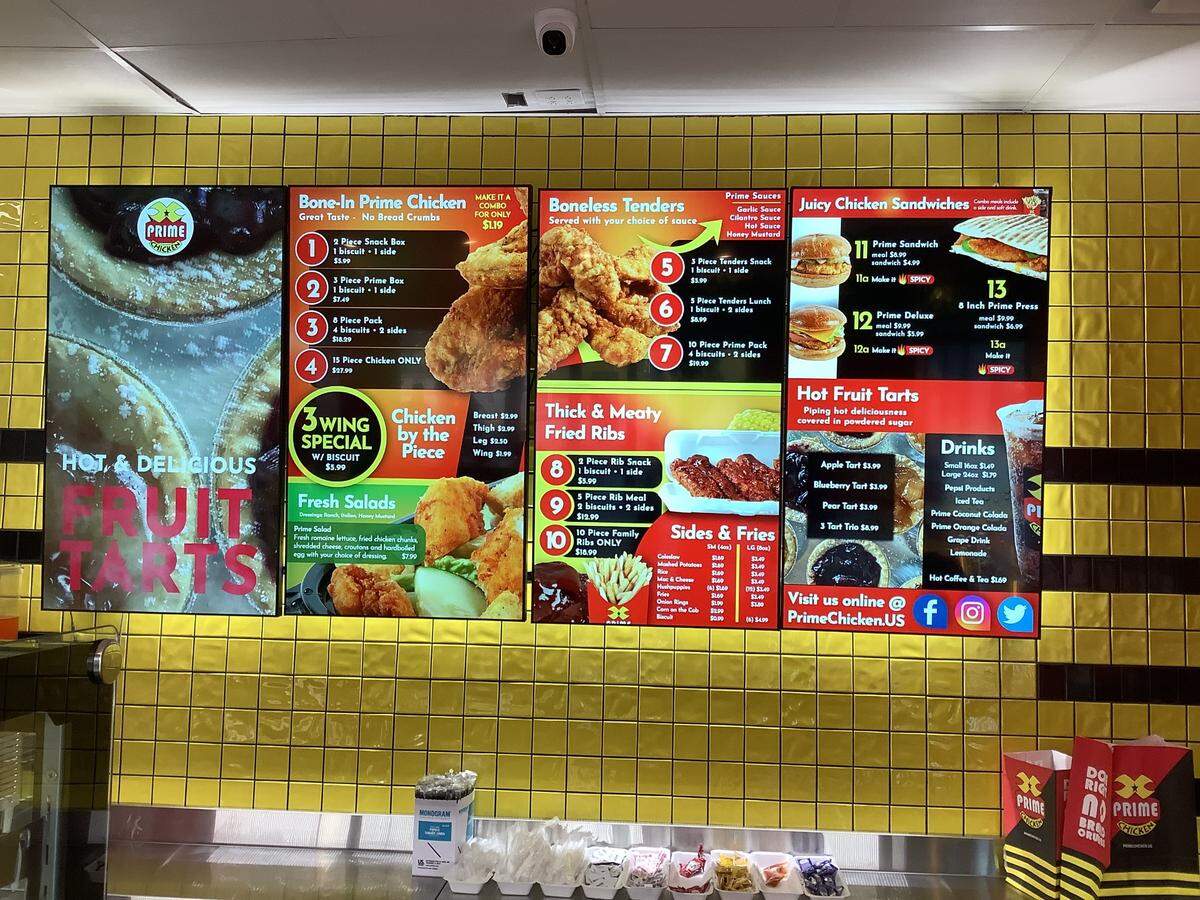 The Prime Chicken fast food restaurant has opened at 2297 South Kings Highway in Myrtle Beach, SC.