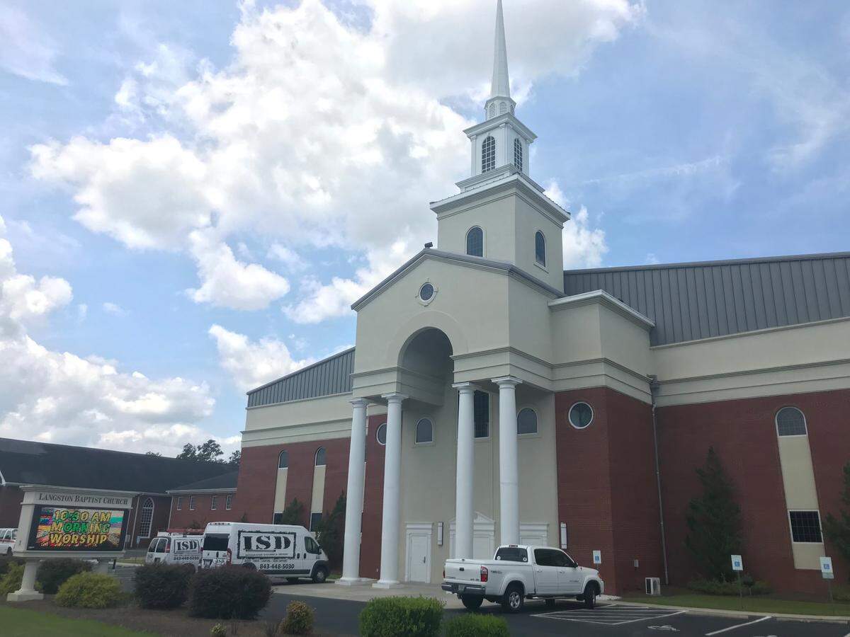 A former youth minister at the Langston Baptist Church in Conway was arrested for sexually assaulting teenage girls.