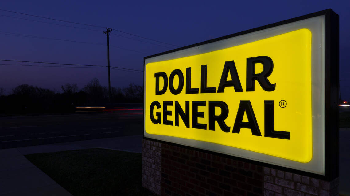 Dollar General blocked SC employee from working during cancer treatment, lawsuit says