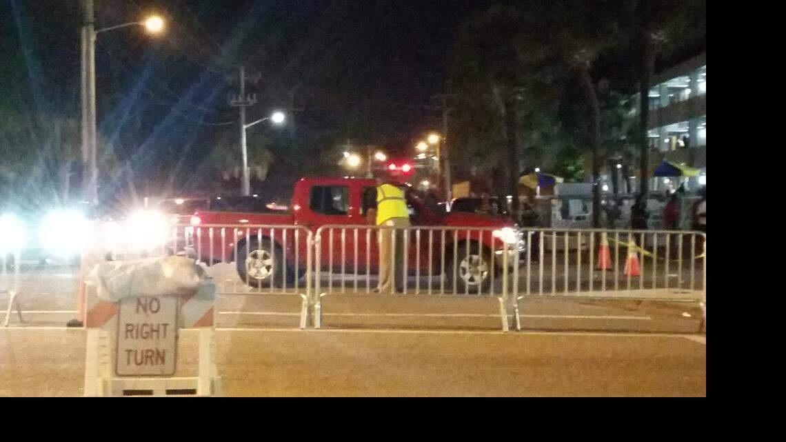 The 23-mile traffic loop went into effect Friday night. "Security telling drivers they can no longer access Ocean Blvd from 8th Ave S. Line of cars has to turn around." - @TSNMPrabhu
