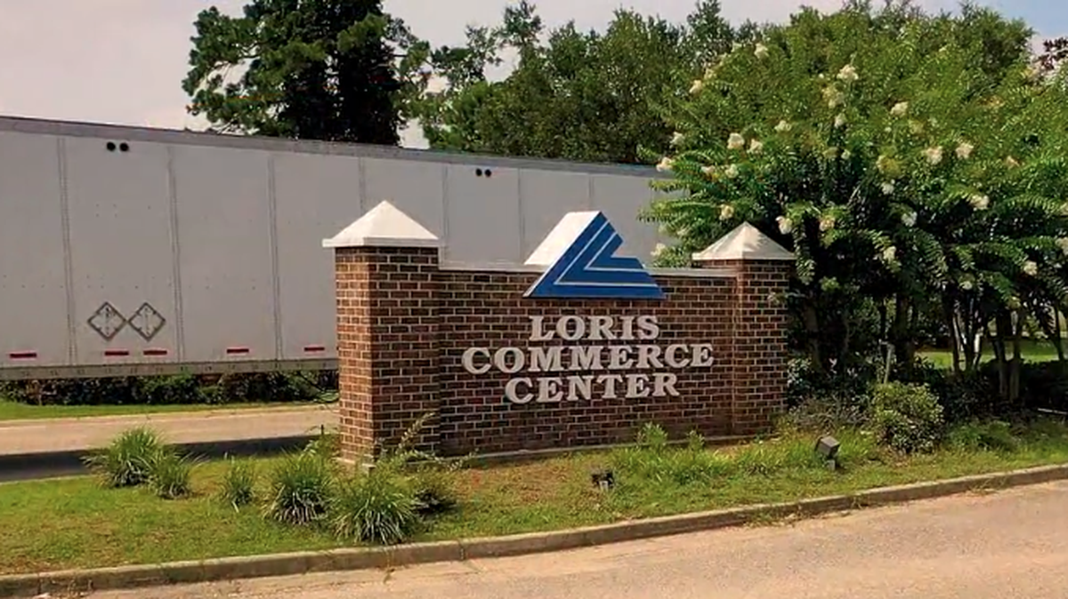 The Loris Commerce Center, home to Carolina Food Service, Integra Fabrics, Horry County State Bank and Builders First Source.