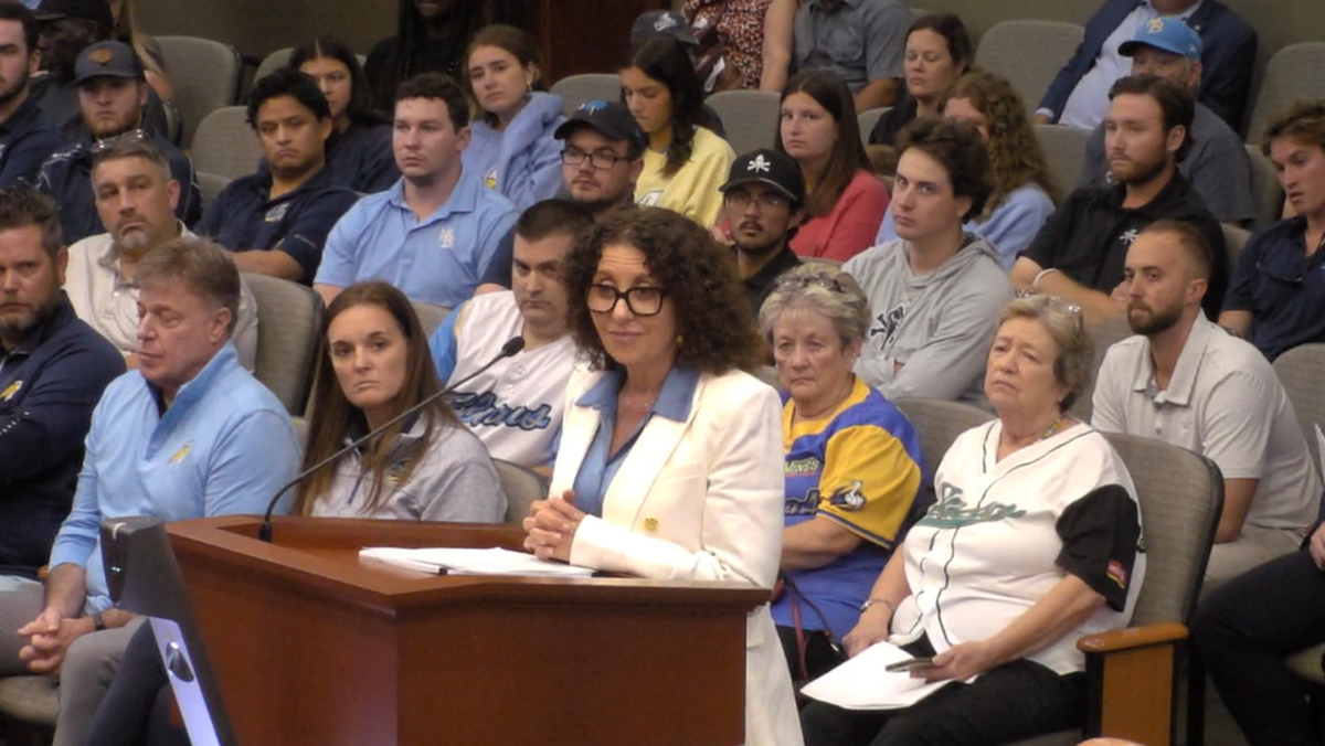 Mayor Brenda Bethune gives comment in favor of Horry County Council signing a 30-year lease agreement with the City of Myrtle Beach that would keep the baseball team downtown.