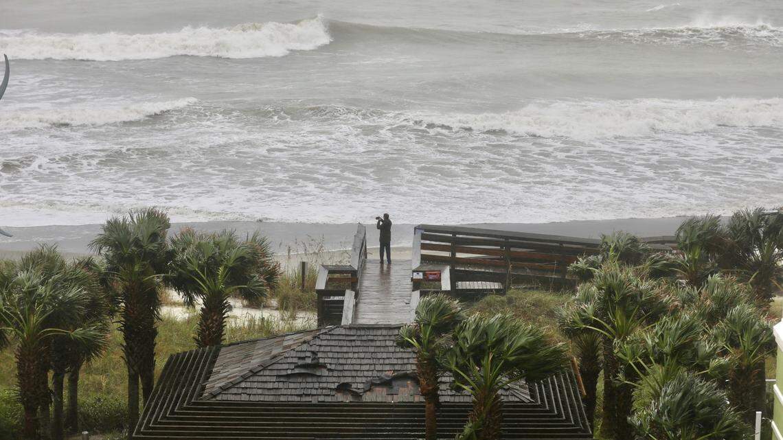 North Myrtle Beach around noon, Friday, Sept. 30 as Hurricane Ian moves closer to landfall on the South Carolina coast. JASON LEE / SUN NEWS