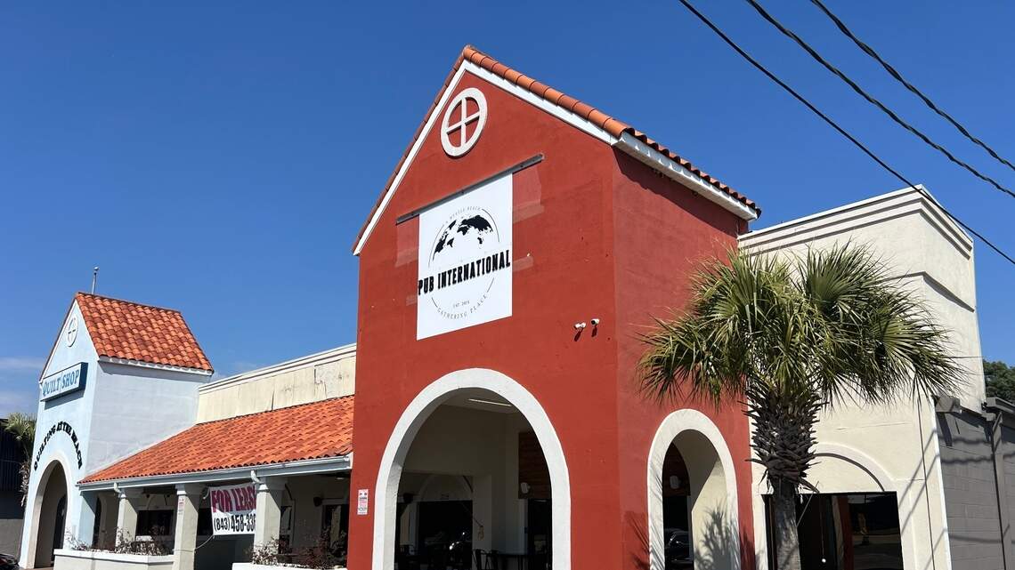 A Myrtle Beach pub is expanding into nearby space. Here’s what it will offer
