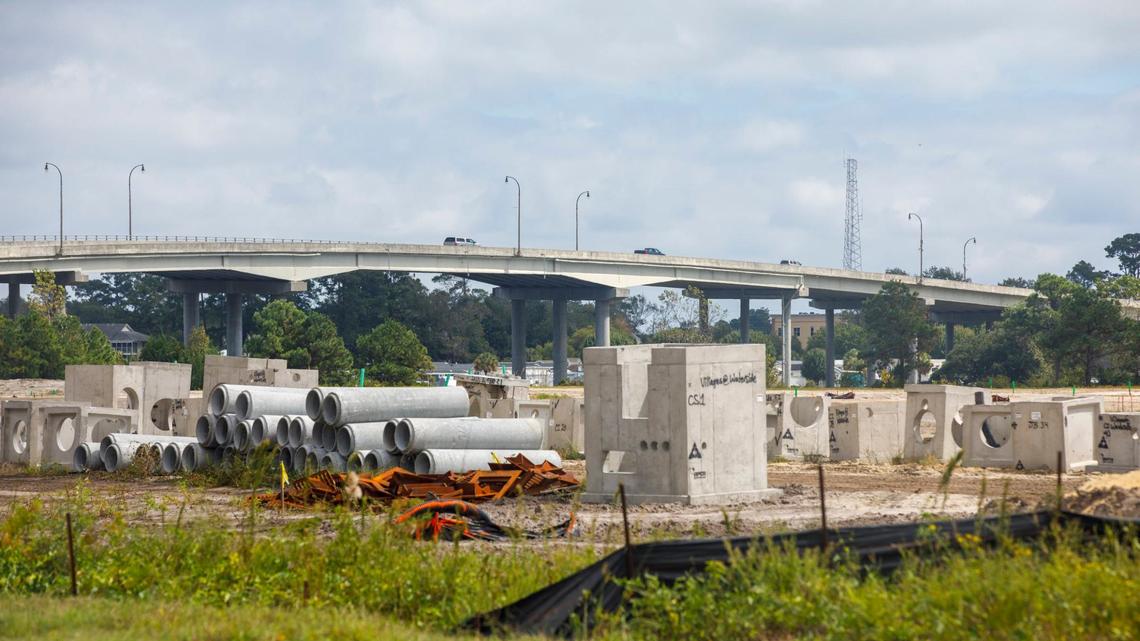 What new development is happening along Intracoastal Waterway in North Myrtle Beach?