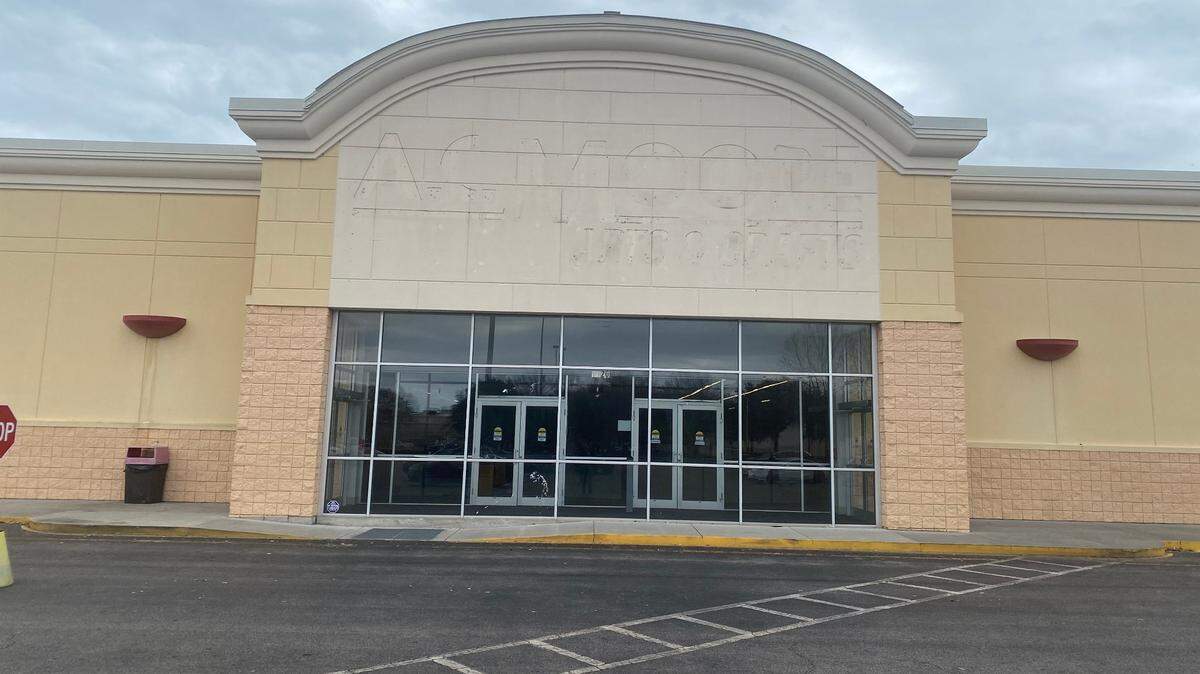 A JOANN fabrics and crafts store is expected to open on Seaboard Street in Myrtle Beach at the former location of an A.C. Moore arts & crafts.