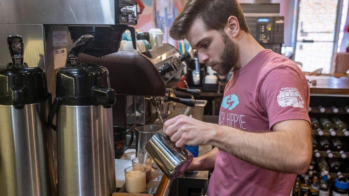 A beloved Myrtle Beach coffee shop known for its colorful interior and unique drinks has plans to open a new location this fall. 