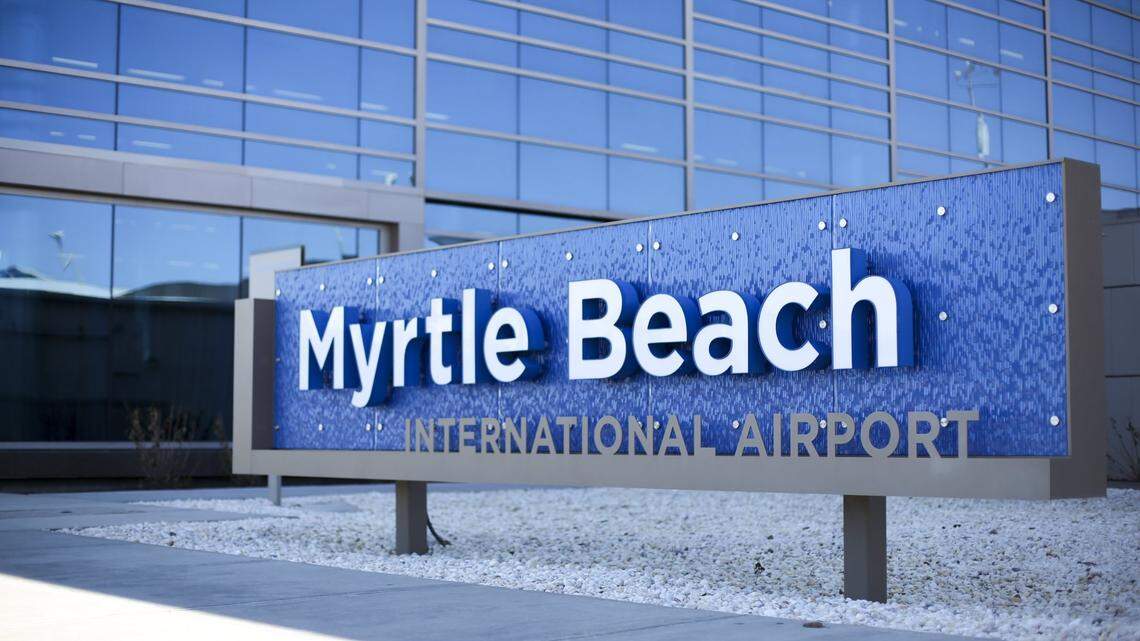 Door falls off plane, lands in Myrtle Beach yard. It makes an emergency landing at airport