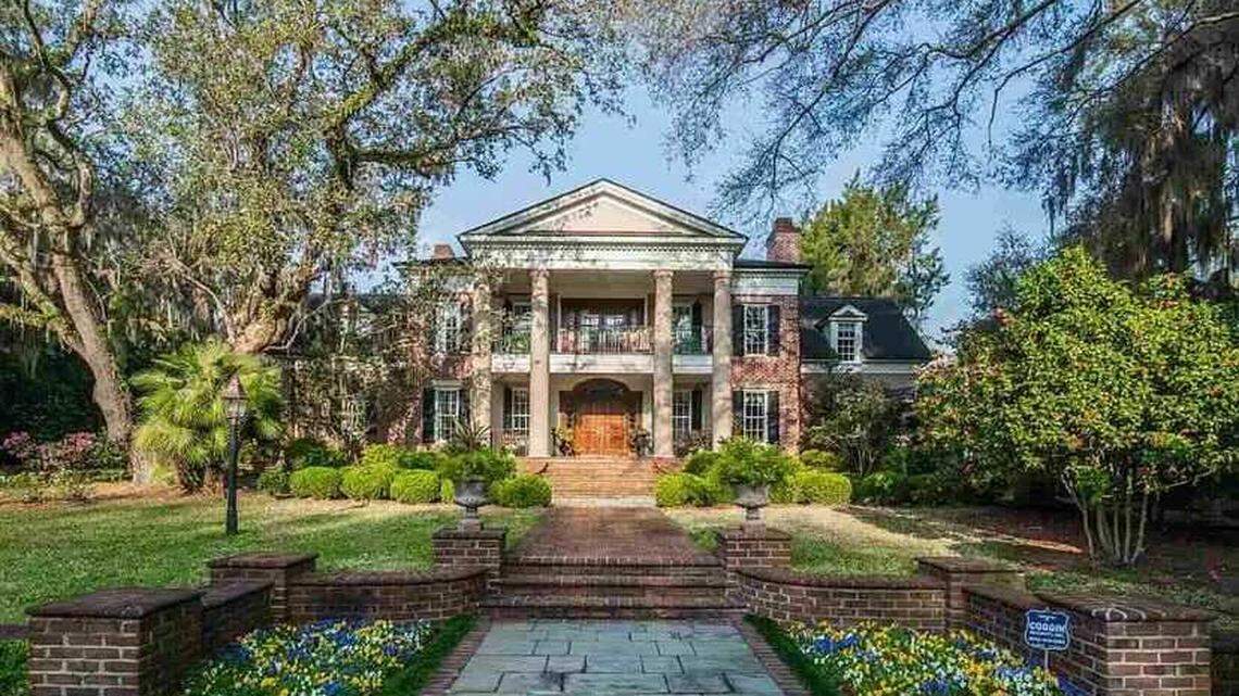 A luxury home near Myrtle Beach is for sale for nearly $3.5 million. Take a look inside