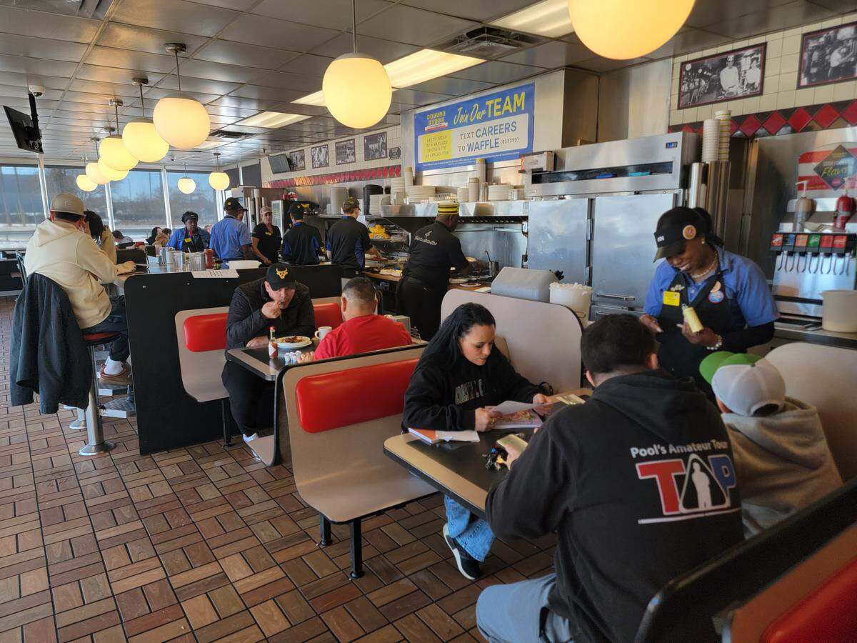 Winter weather didn't stop Waffle House diners from getting coming out for a meal on Sunday, Feb. 1, 2026.