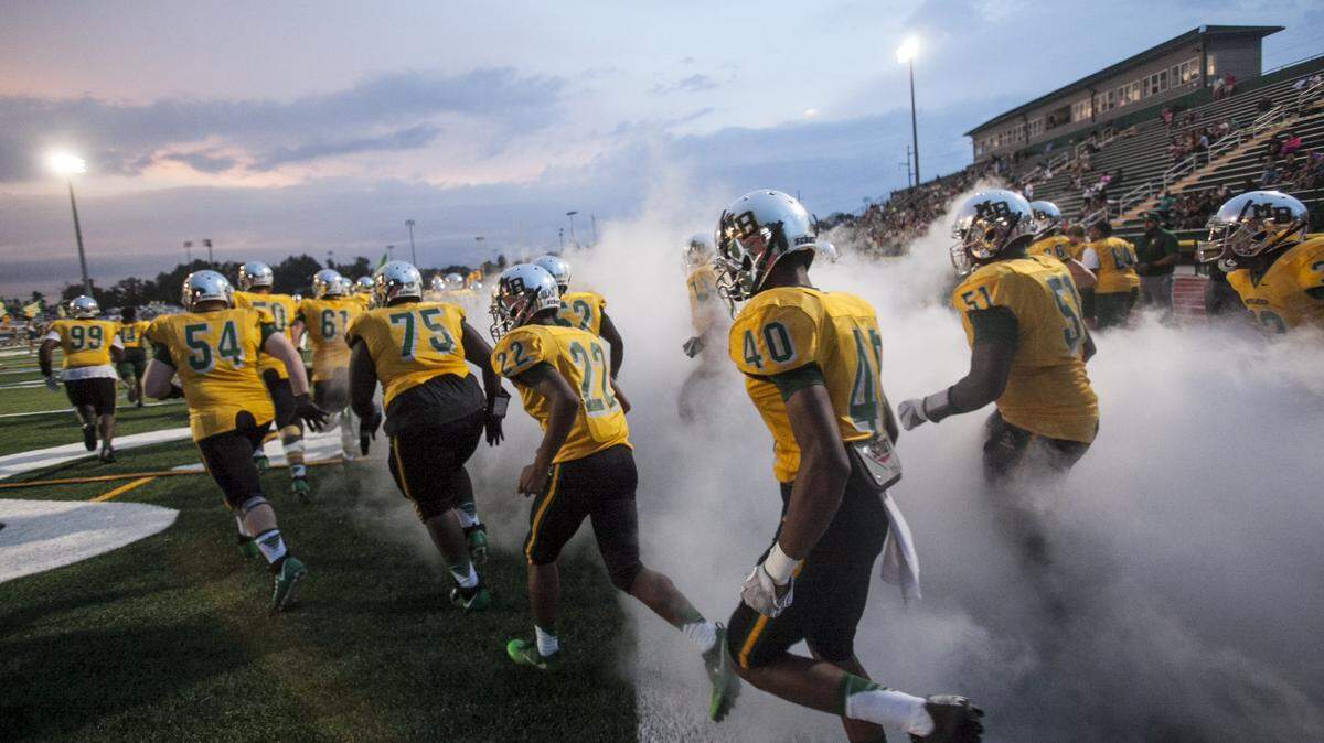 The Myrtle Beach Seahawks take to the field against Conway in 2017.