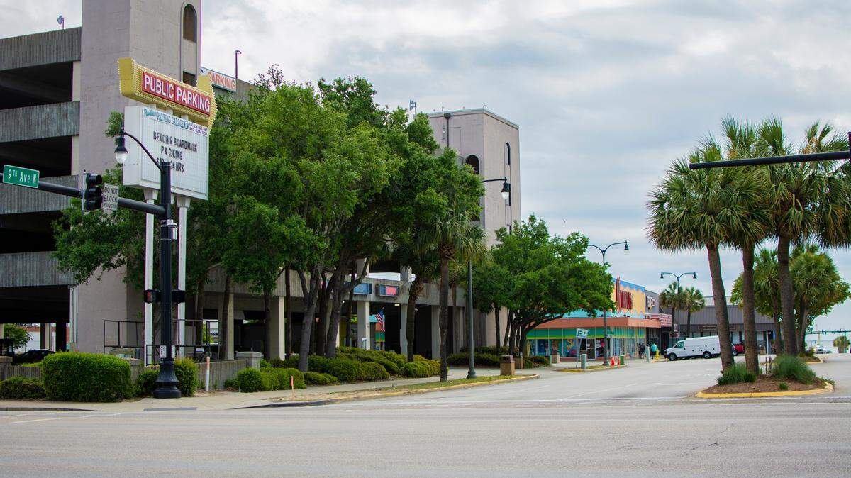 Downtown Myrtle Beach’s public parking garage is planned to be painted in bright blues, greens and oranges as part of a planned beautification effort for the area ahead of the 2021 summer season.
