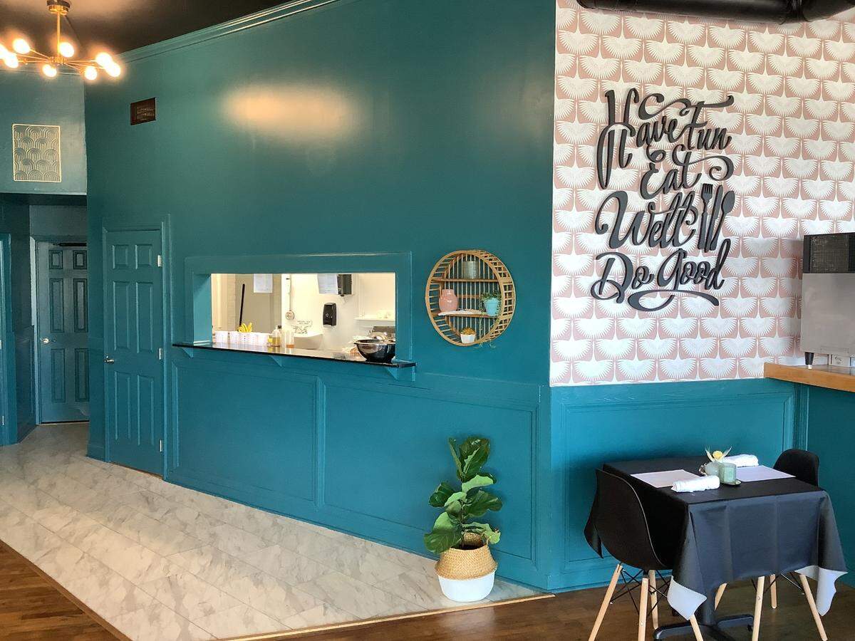 Winna’s Kitchen has opened on Main Street in downtown Myrtle Beach SC.