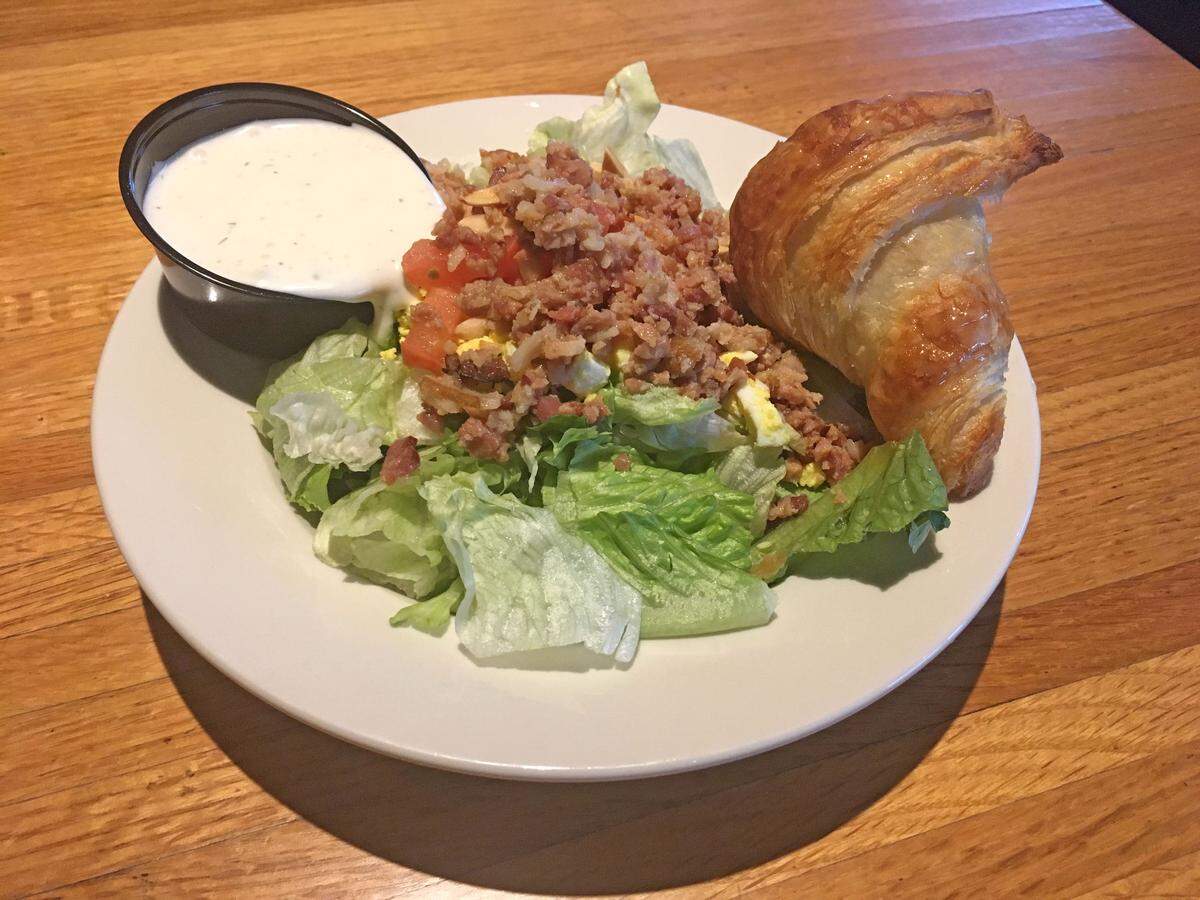J Peters House Salad