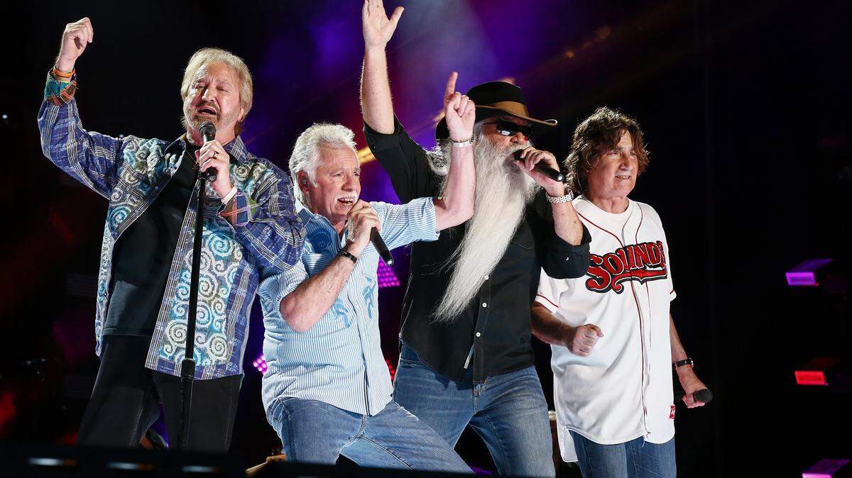 FILE - In this June 12, 2015 file photo, Duane Allen, from left, Joe Bonsall, William Lee Golden, and Richard Sterban of The Oak Ridge Boys perform at LP Field at the CMA Music Festival in Nashville, Tenn. On Sunday, Oct. 25, the Oak Ridge Boys will be inducted into the Country Music Hall of Fame. (Photo by Al Wagner/Invision/AP, File)