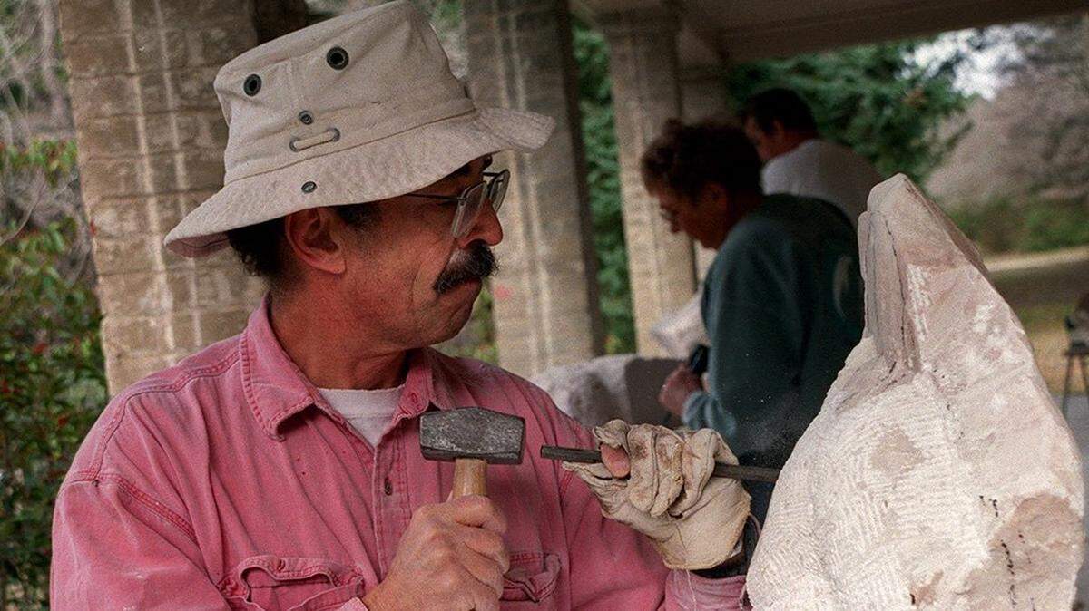 See stone-carving demonstrations by Dr. Ken Smith, the fall sculptor in residence, at Brookgreen Gardens, on U.S. 17, between Murrells Inlet and Litchfield Beach, 10 a.m.-noon and 2-4 p.m. Tuesday and Thursday, Oct. 3 and 5  – free with garden admission. Details at 843-235-6000, 800-849-1931 or www.brookgreen.org.