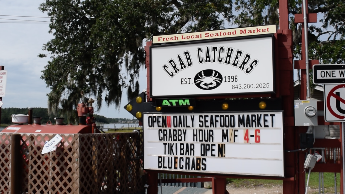Crab Catchers, Little River | Where the Locals Eat