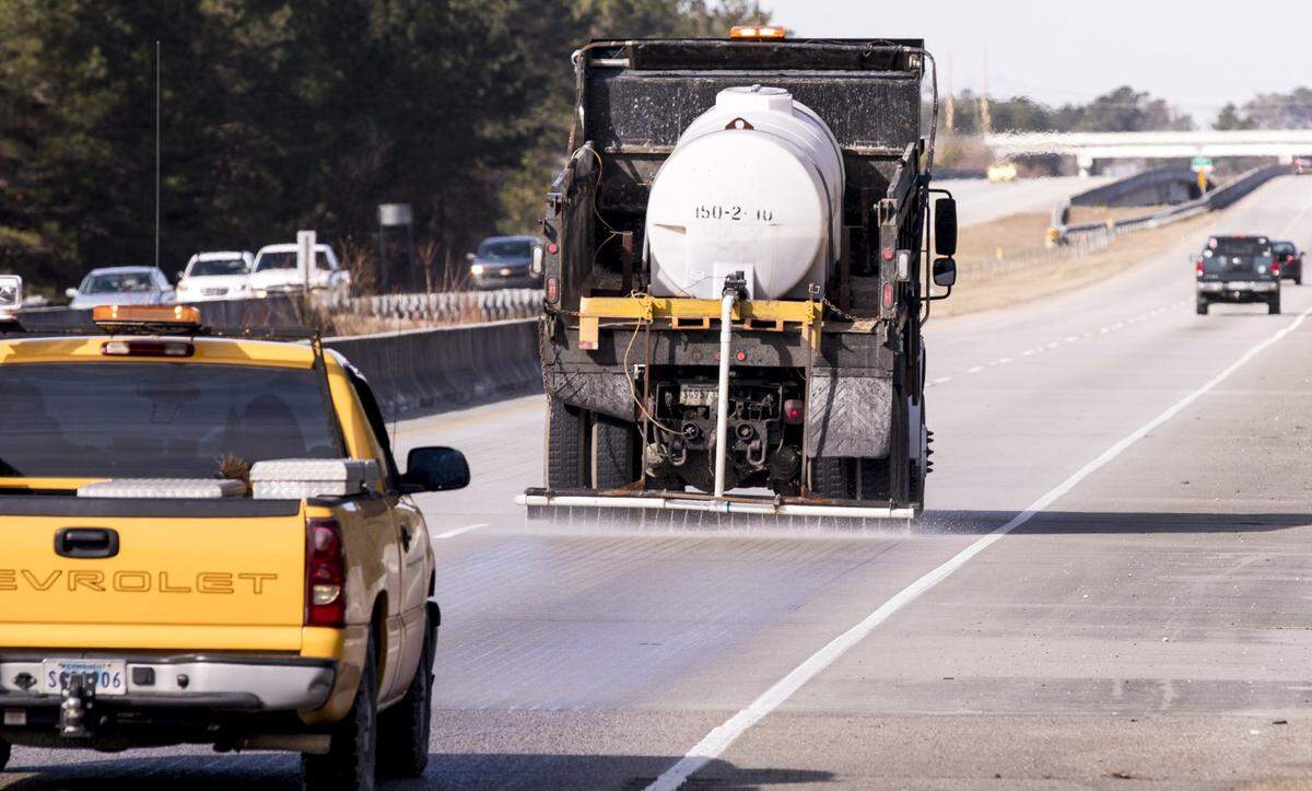 A South Carolina Department of Transportation truck spreads a salt brine on the bridges along S.C. 22. on Tuesday. A winter storm watch will be in effect 6 a.m. Wednesday to 6 a.m. Thursday as a wintry mix is expected to blanket Horry, Georgetown counties, and surrounding areas. Jan. 2, 2018.