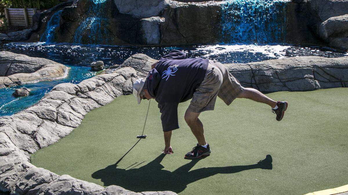 The U.S. Pro Mini-Golf Association Masters Championship Tournament is being held at Hawaiian Rumble and Hawaiian Village this week with proceeds benefitting Canine Angels.