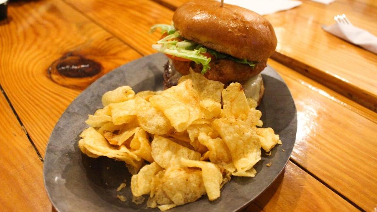 bisQit House Burger