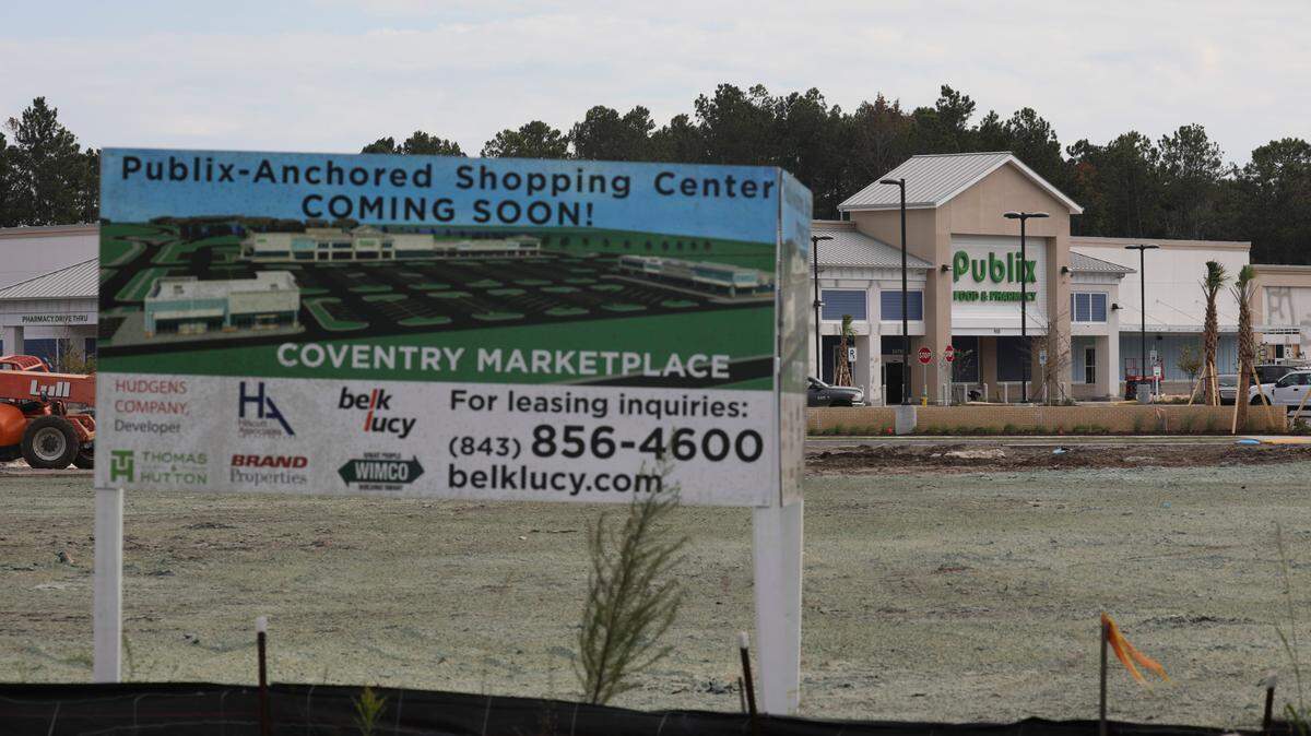 The Coventry Marketplace is under construction near Market Common on the corner of Coventry Boulevard and Goldfinch Drive. A new Publix shopping center as well as out parcels and a gas station will be built on the site. October 11, 2022.