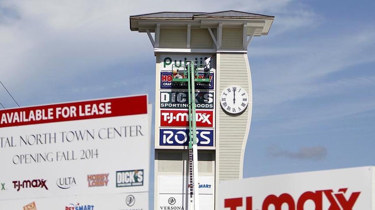 
Coastal North Town Center in North Myrtle Beach, which debuted last fall, is expanding. World of Beer, Aspen Dental and Mattress Firm will operate from a new phase that is expected to open in March. 
