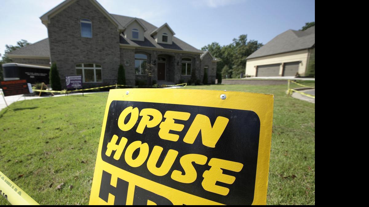 
The cash sales share of all home sales has declined for the 26th consecutive month.
