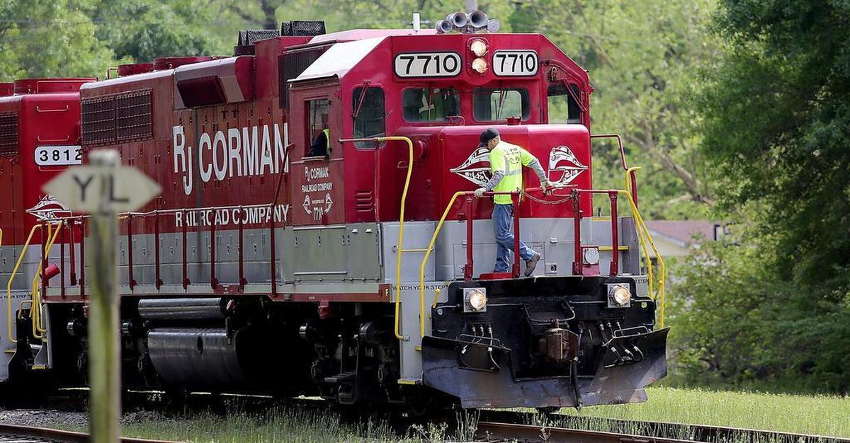 For the first time in several years, a train runs Horry County tracks to Canfor in Conway on Wednesday, April 6, 2016. R.J. Corman Railroad Company ran two engines to Canfor, picked up a car, stopped at the Conway Depot to pick up a few more old engines and headed back to Marion County. The last time the tracks were used was 2011.