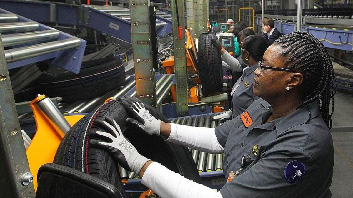 South Carolina’s unemployment rate fell again in August.