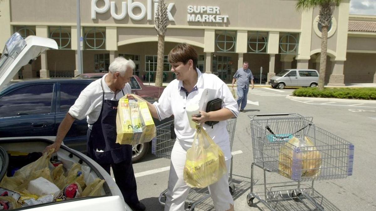 The new Publix opening in Carolina Forest is now hiring.