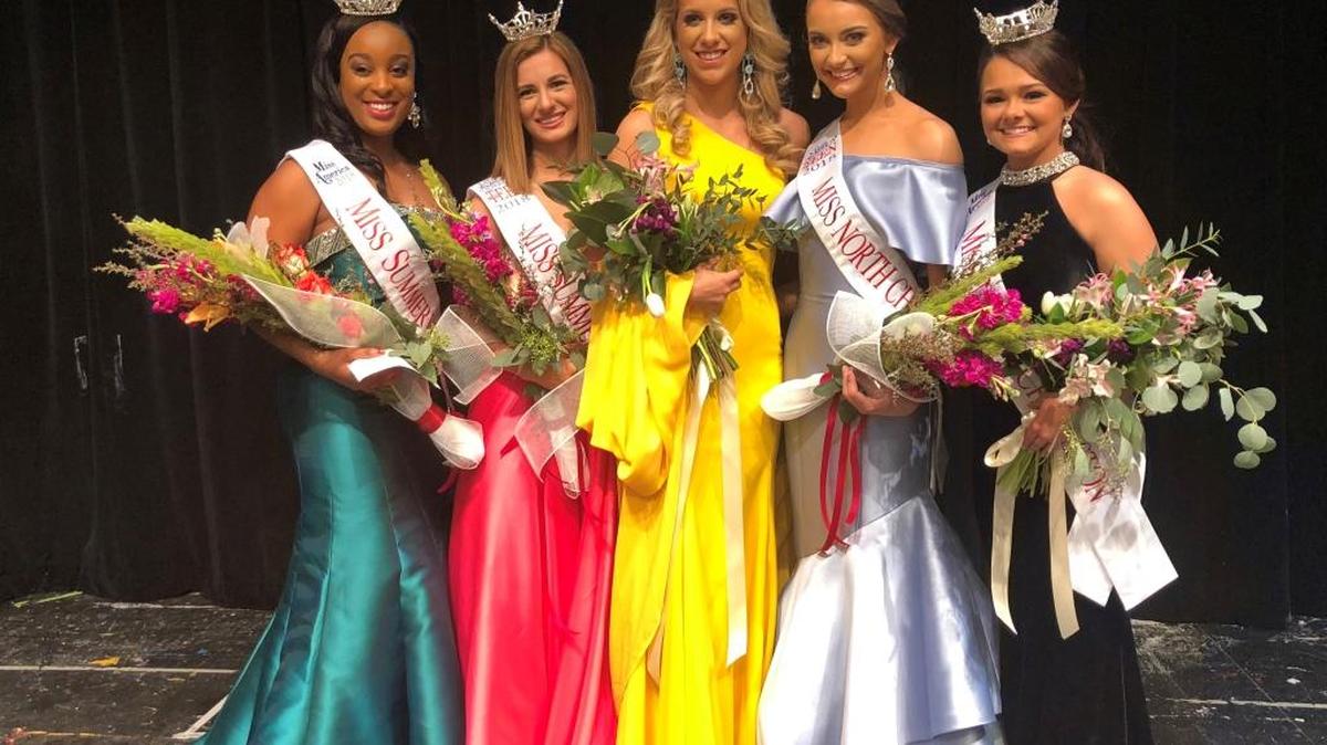 Murrells Inlet’s Gracie Hicks, center, was named Miss Teen Lowcountry on Saturday.