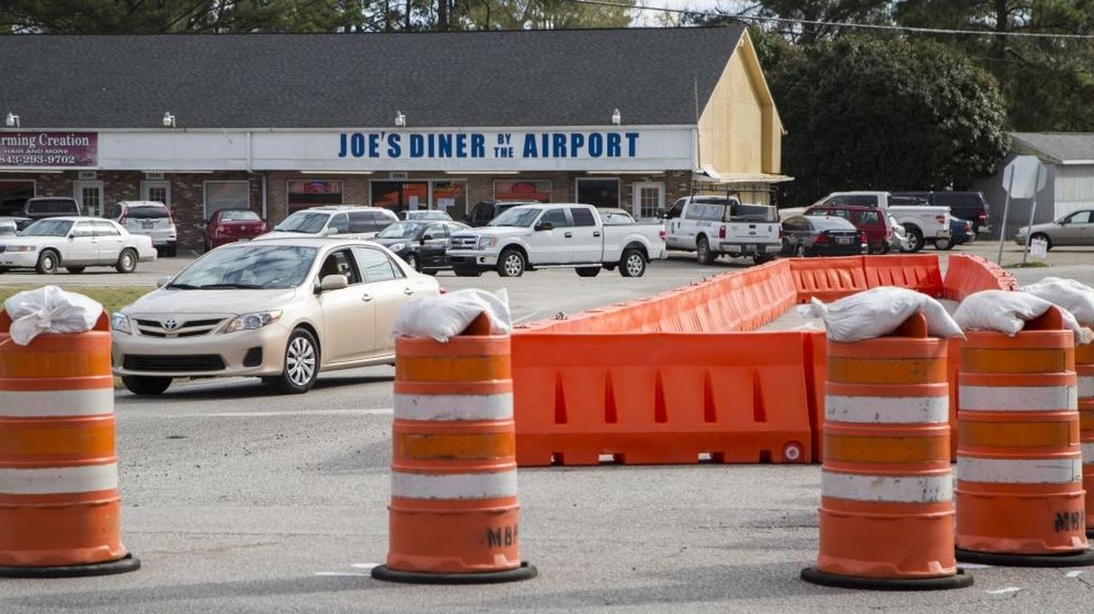Business owners including Joe’s Diner by the Airport have asked the city to put a traffic light at Shetland Lane and U.S. 17 Bypass, where drivers aren’t able to cross northbound bypass traffic because of a temporary median closure. The median at Shetland Lane and U.S. 17 Bypass that is temporarily shut down might not reopen again as city leaders try to find ways to fix the dangerous intersection.