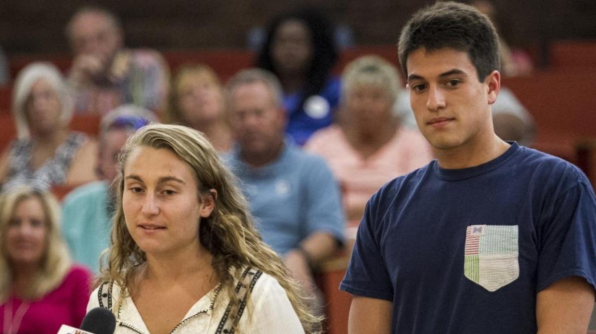 Carolina Forest students Bailey Provencal and William Zevgolis address Myrtle Beach City Council in regards to new parking rules on Ocean Boulevard. Carolina Forest students who started a petition protesting new parking regulations on Ocean Boulevard had a chance to talk with Myrtle Beach City Council members Tuesday. After the meeting, in which no change was made to the new plan, students met with council members Randal Wallace, Mayor John Rhodes, Mary Jeffcoat, and Wayne Gray.